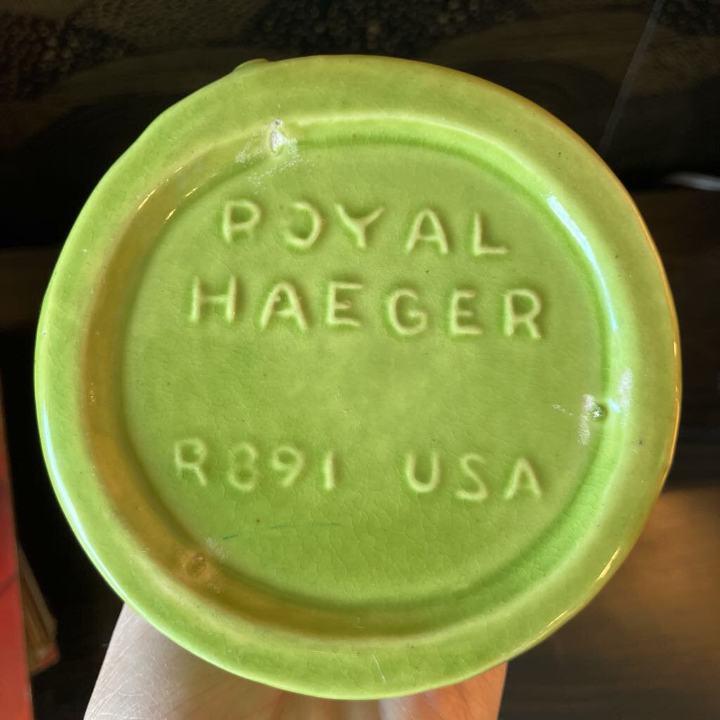 Vintage Green Royal Haeger Vase