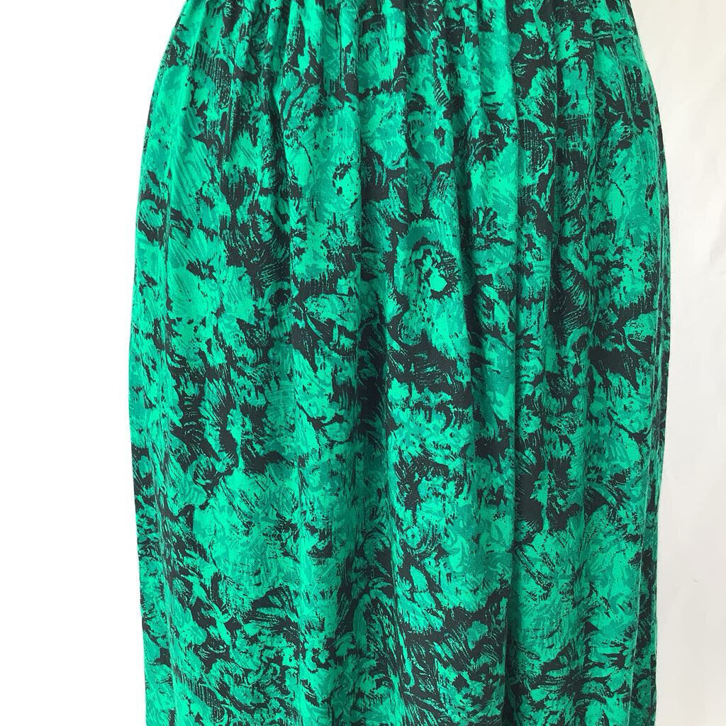 1980s Virgo II Rayon Green Dress w/ Elastic Waist
