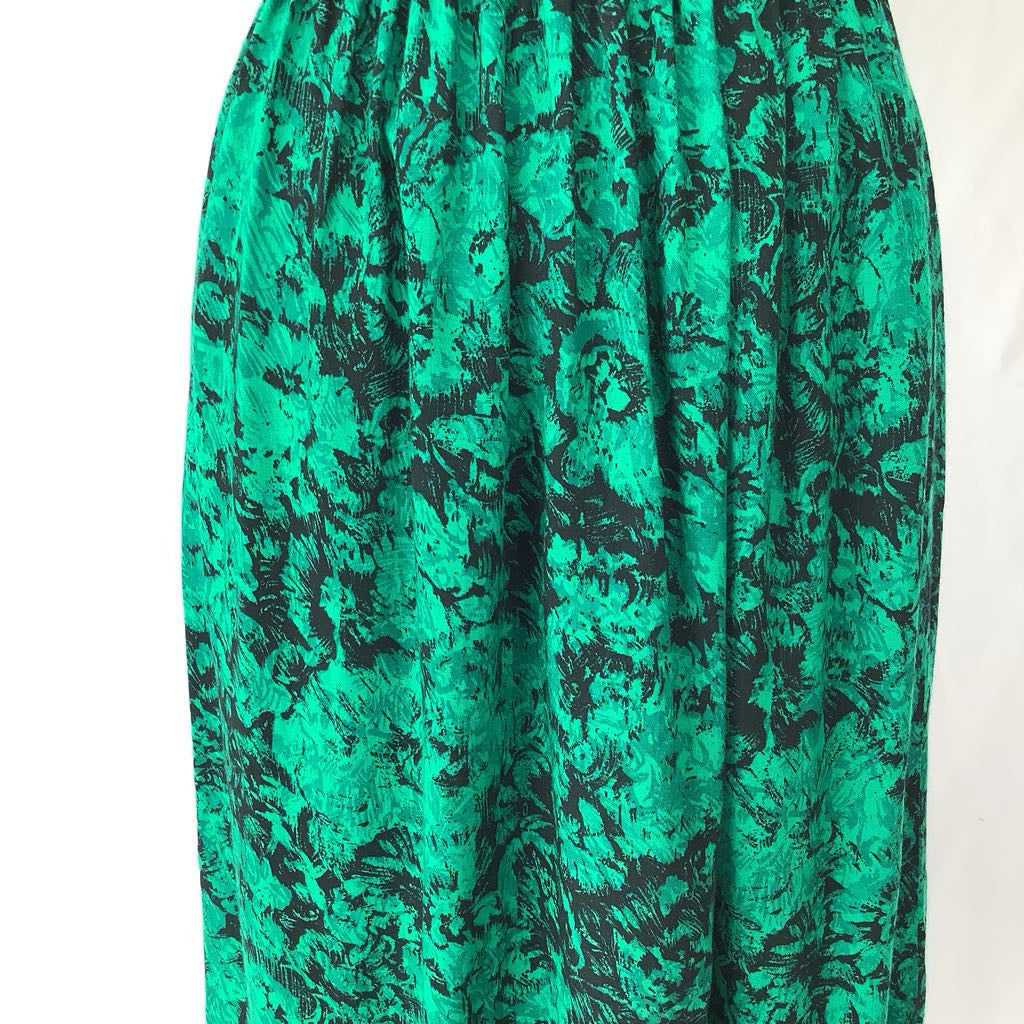 1980s Virgo II Rayon Green Dress w/ Elastic Waist