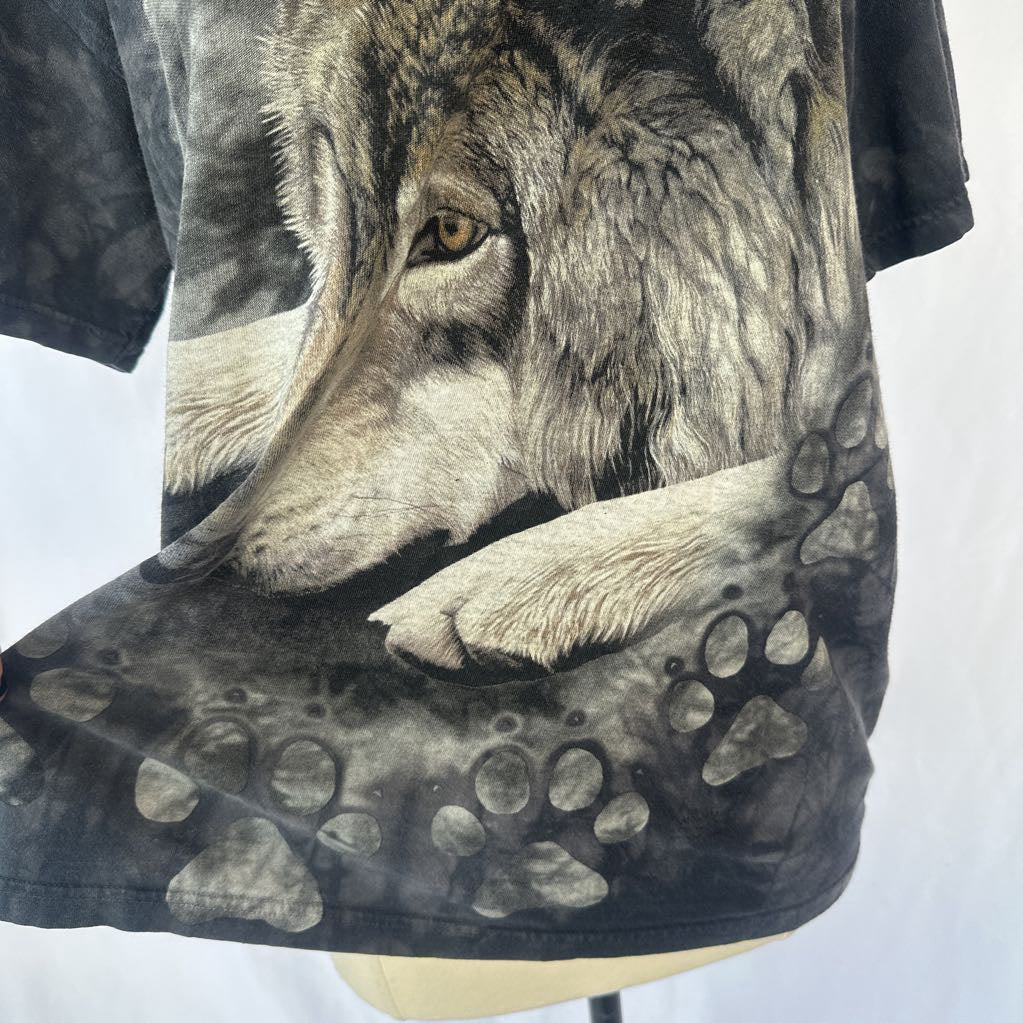 2002 Mountain Wolf T-shirt