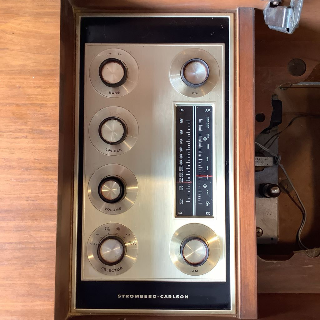 1962 Stromberg-Carlson "Young American" Tube Console Stereo in Mid Century Cabinet