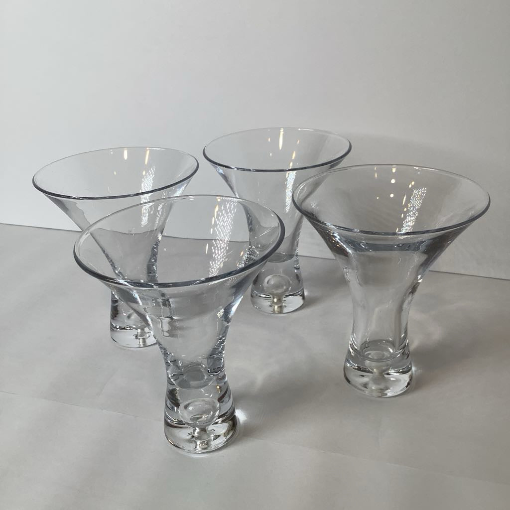 Mid Century Modern Martini Set of Blown Glass w/ Flared Rim & Controlled Bubble at Base