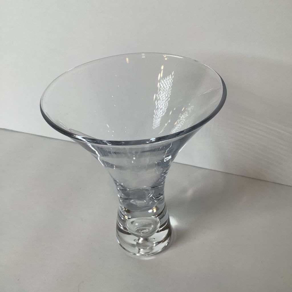 Mid Century Modern Martini Set of Blown Glass w/ Flared Rim & Controlled Bubble at Base