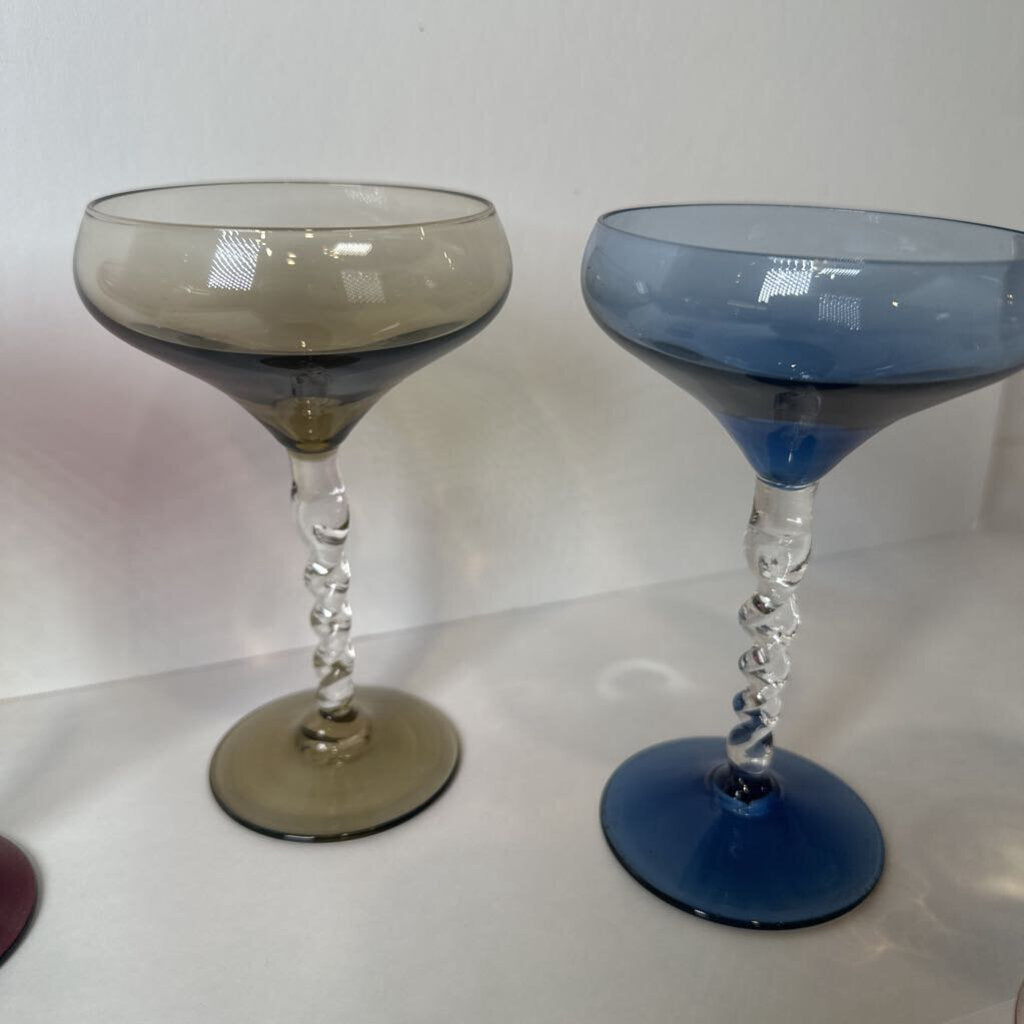 Vintage Twisted Stem Champagne Coupe Set