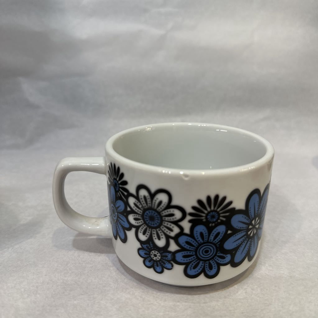 1970s Flower Power Stackable Mugs