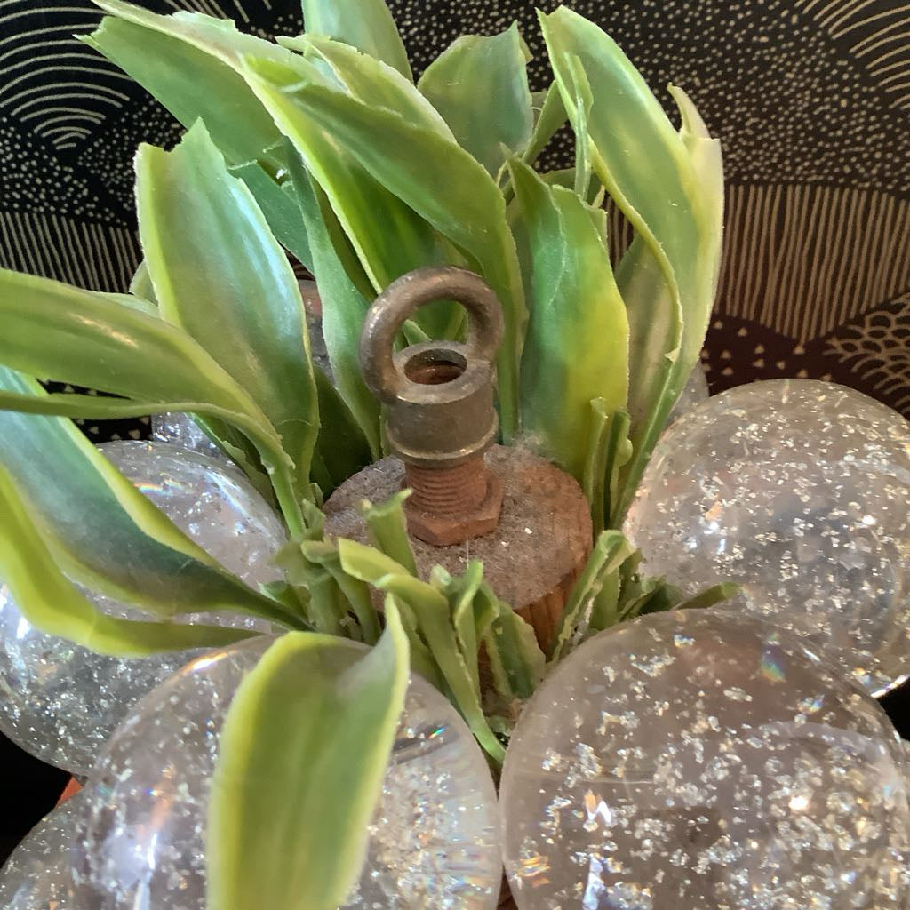 1960s Lucite Grape Cluster Table Lamp