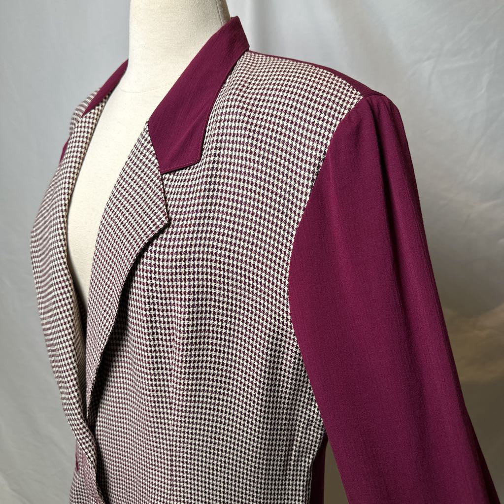 1990s Cranberry Houndstooth Oversized Blazer