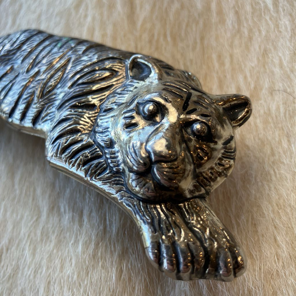 Vintage Metal Tiger Belt Buckle