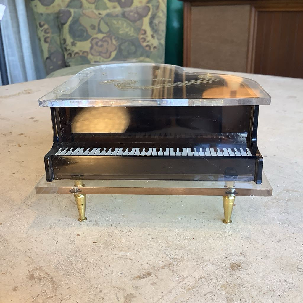 Piano music box