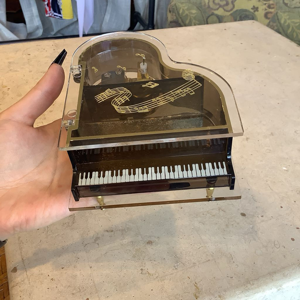 Piano music box