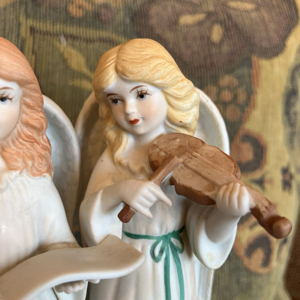 Vintage Amazing Grace Music Box with Angels
