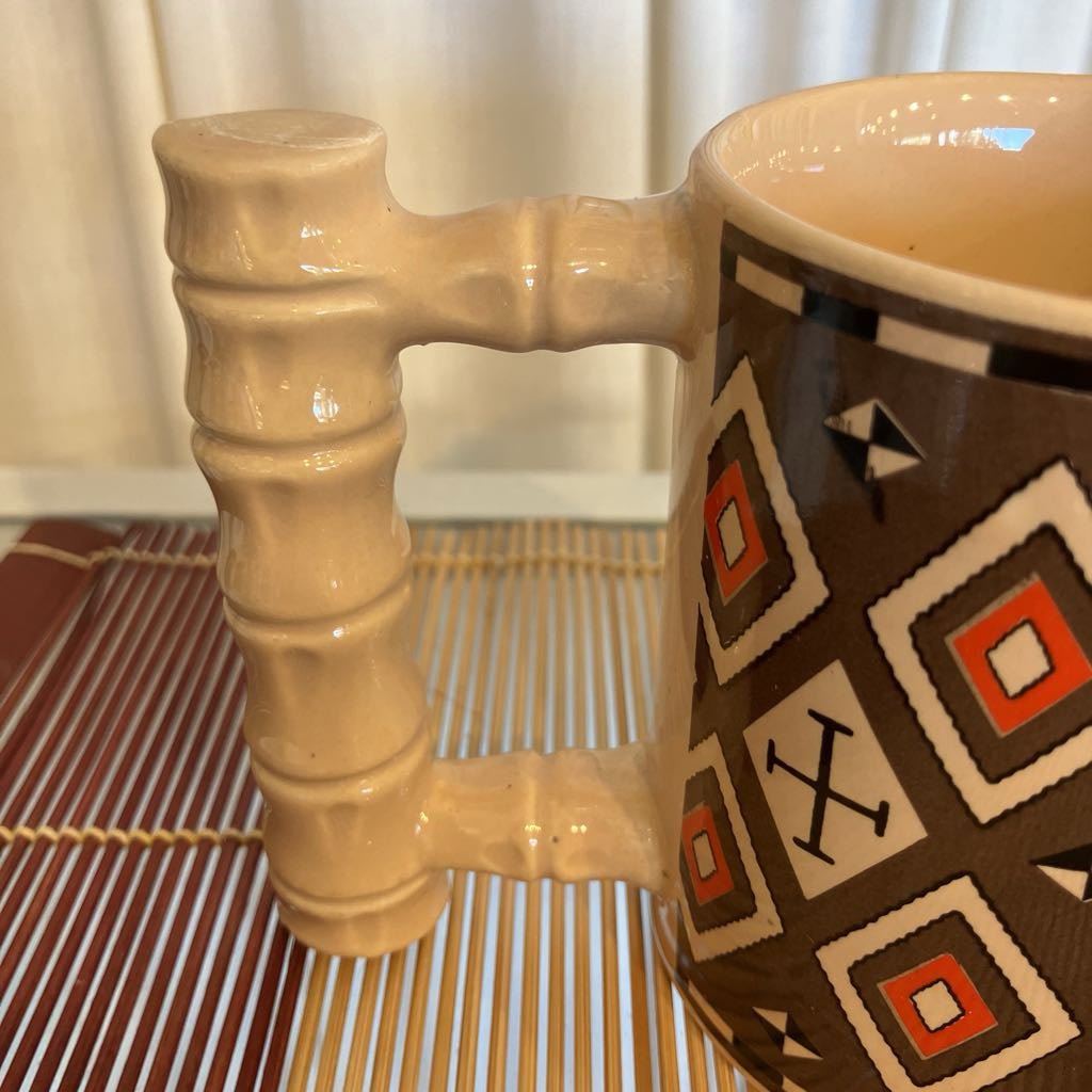 Vintage Royal Crown Native American Weaving Pattern Mugs