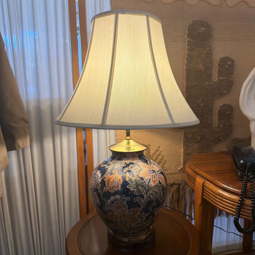 Vintage Blue Floral Lamp