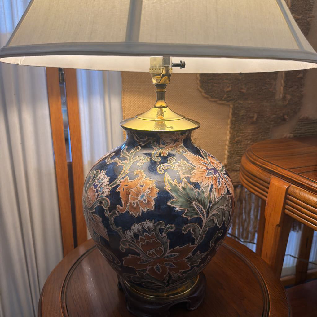 Vintage Blue Floral Lamp