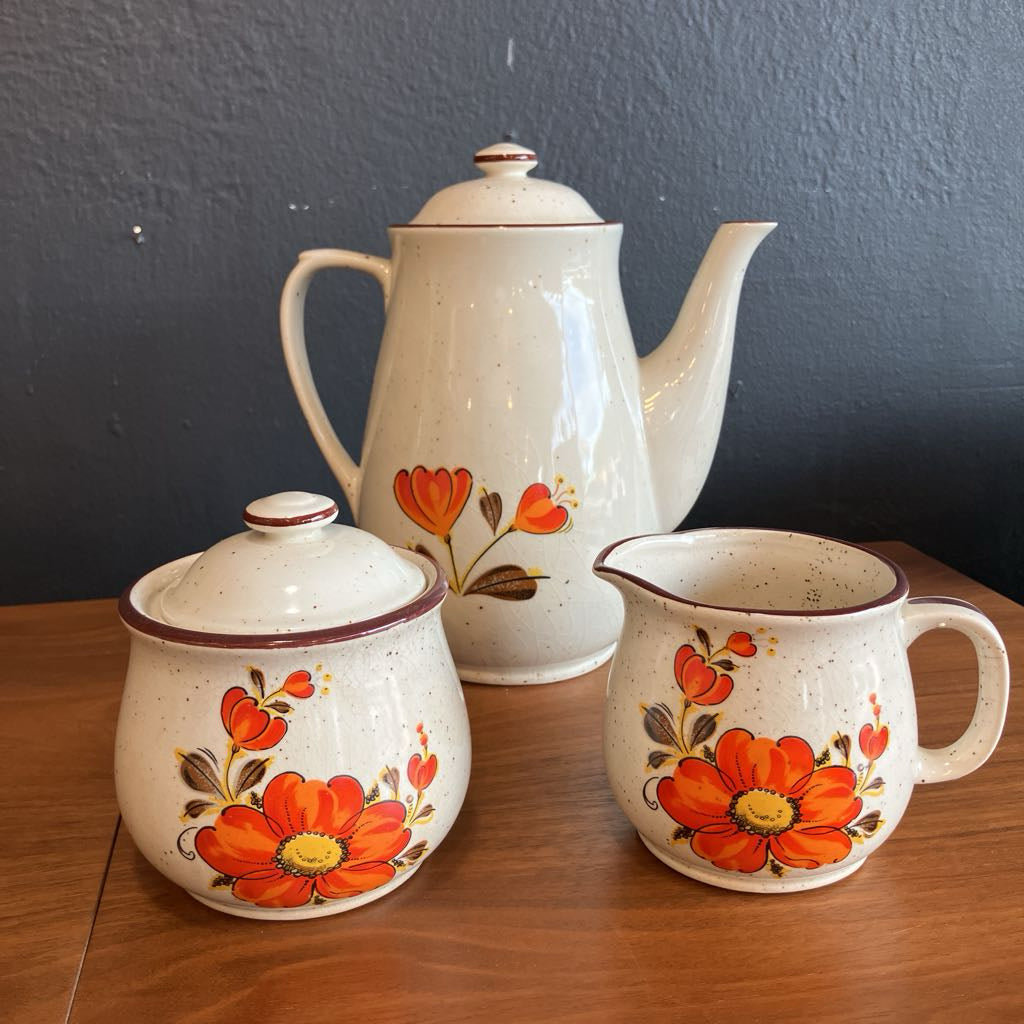1970s Valencia Stoneware Tea Pot Set