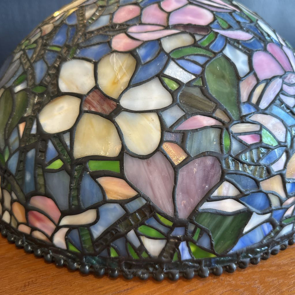 Vintage Dale Tiffany Limited Edition "Magnolia" Stained Glass 16" Shade