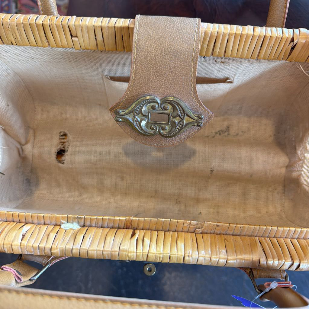 Vintage 60s Large Basket Handbag