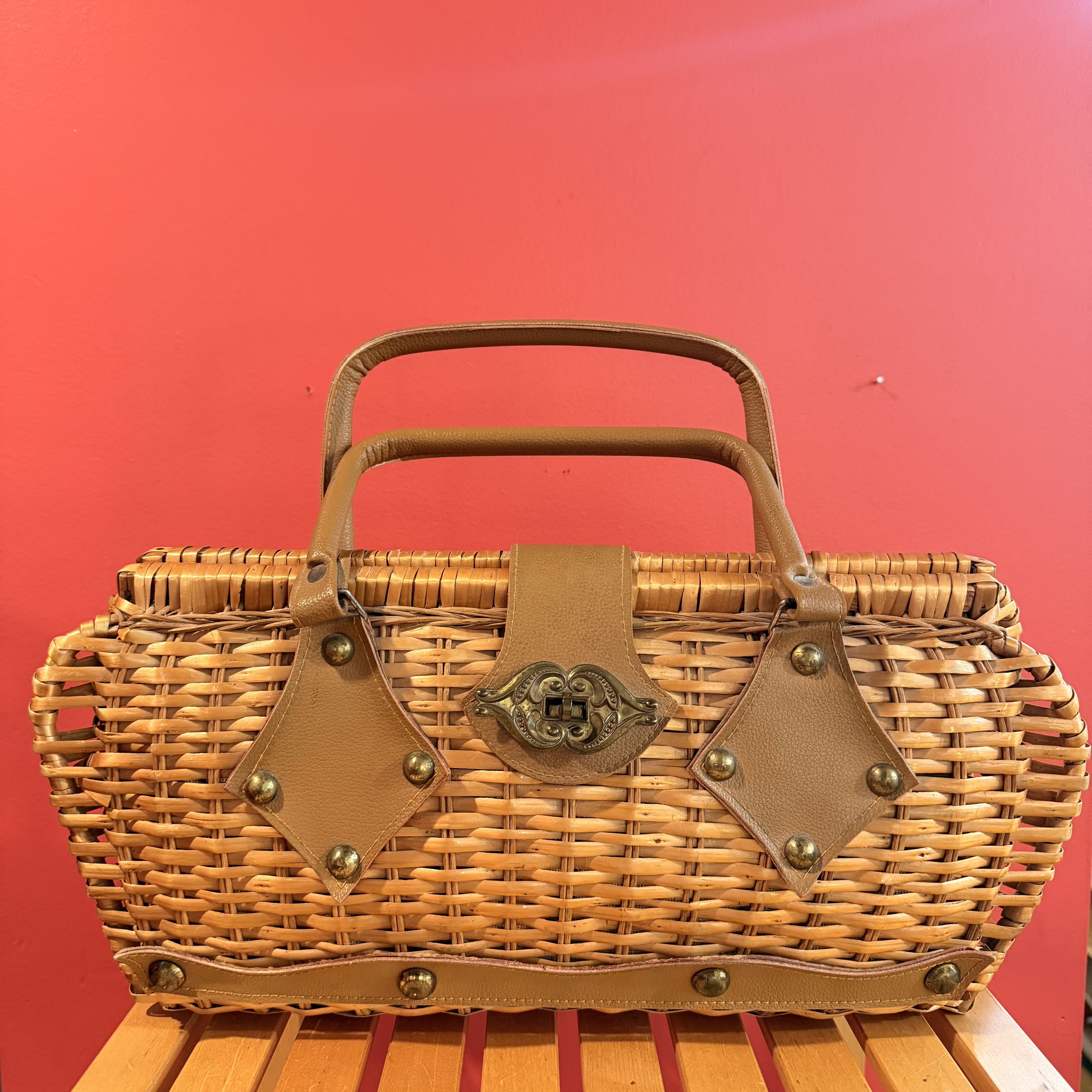 Vintage 60s Large Basket Handbag