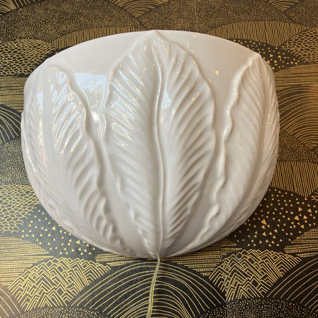 Rare 1984 Haeger Coastal Regency Wall Sconce w/ Raised Palm Leaf Motifs