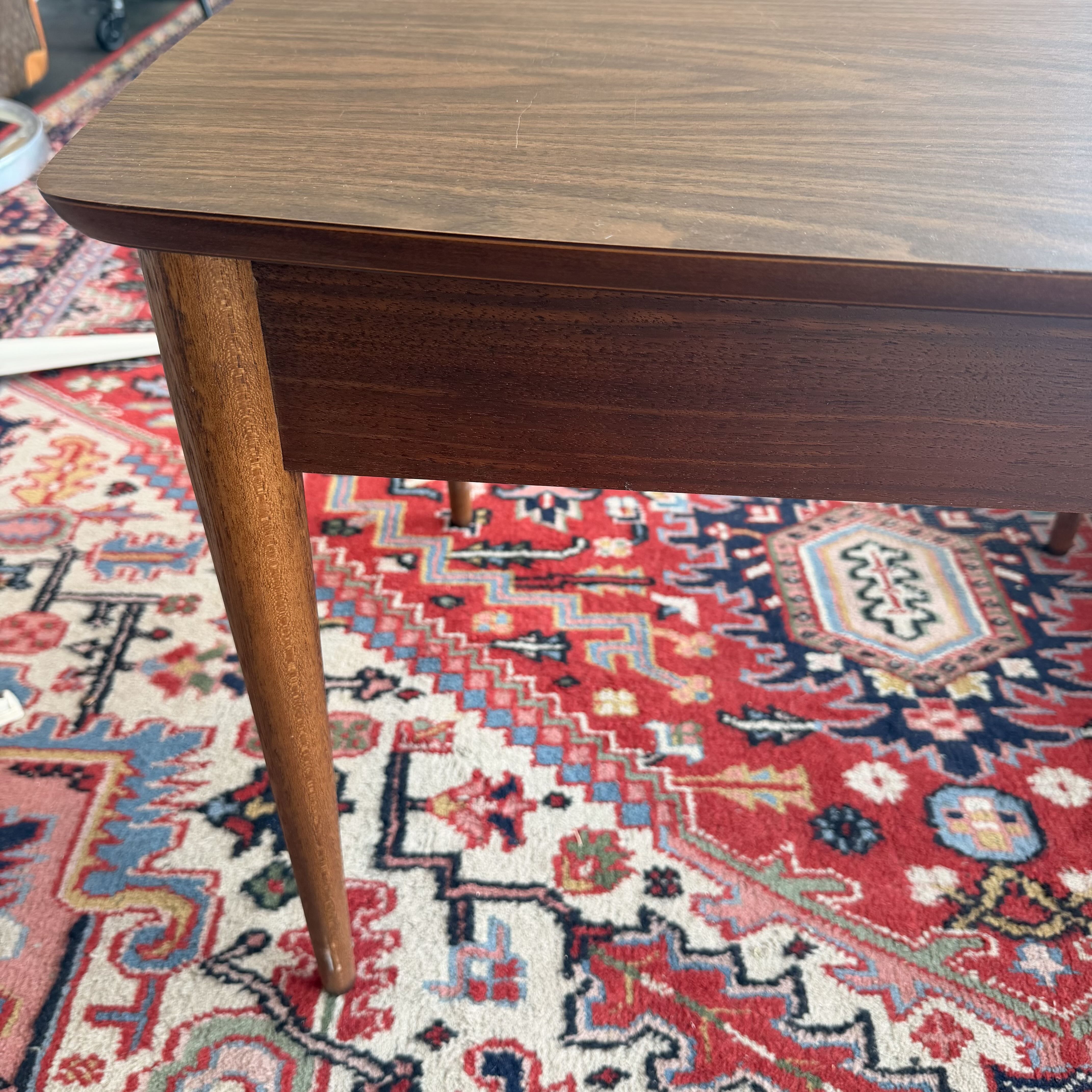 Lane Mid Century Modern Single Drawer Walnut End Table