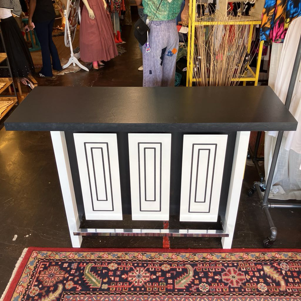 Mid Century Modern Bar w/ Swivel Barstools Black & White Set