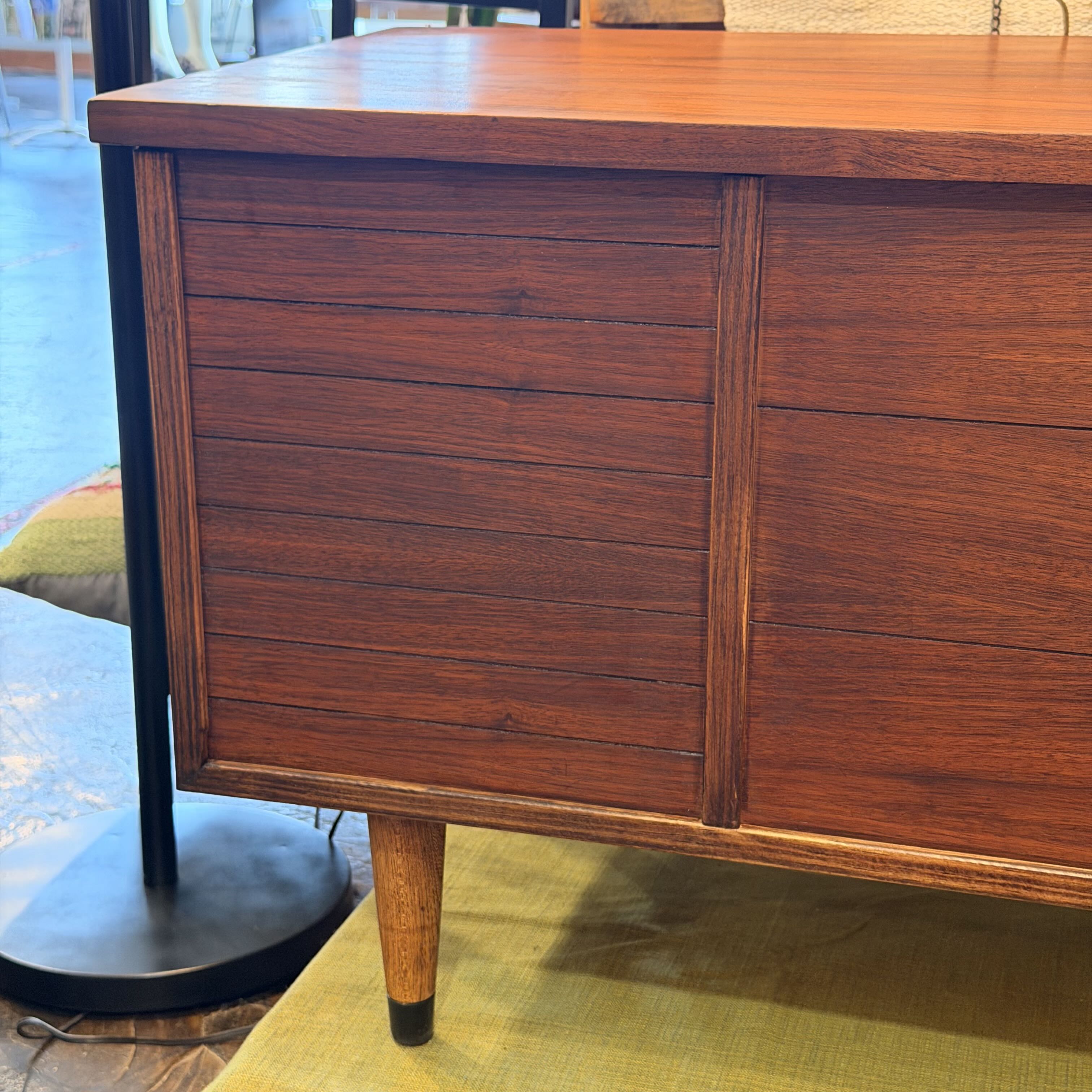 Mid Century Lane Cedar Chest w/ Brass Hardware