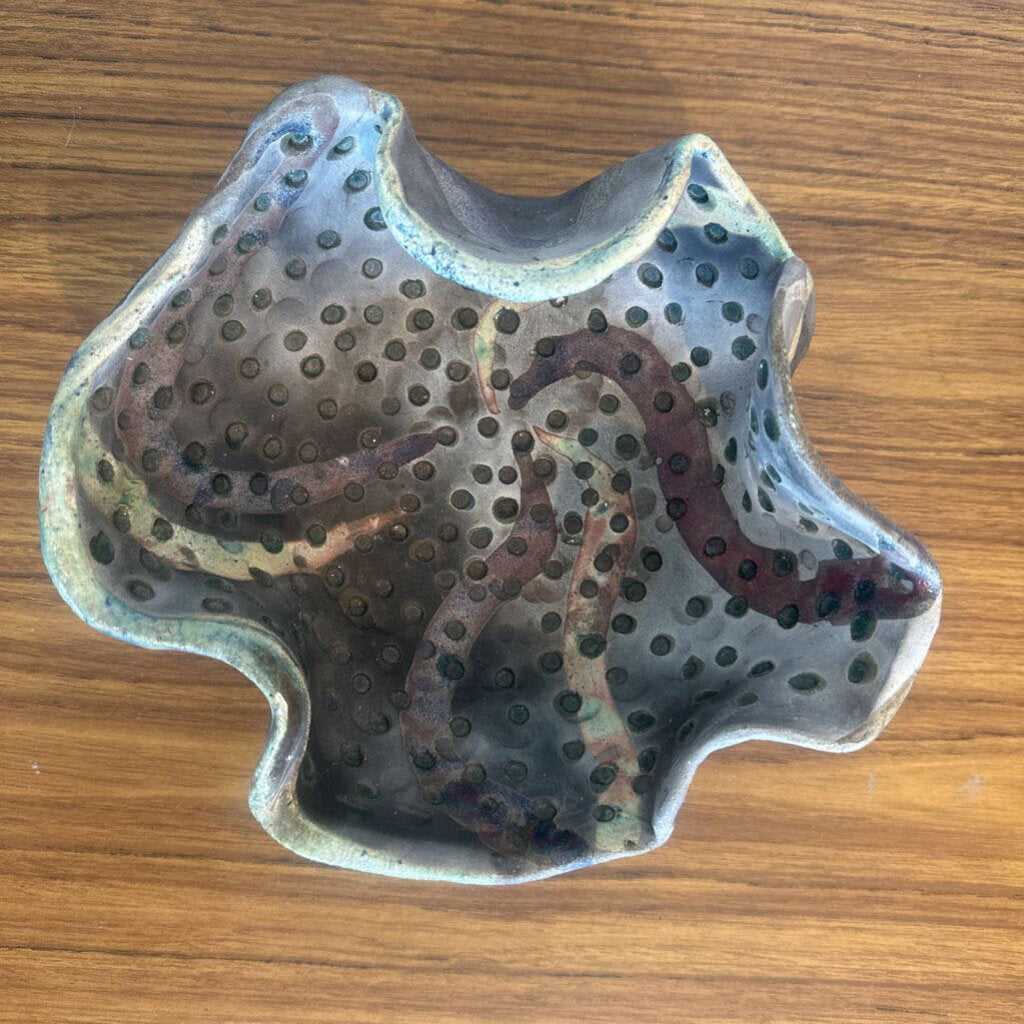 Vintage Handmade Swirl Freeform Bowl