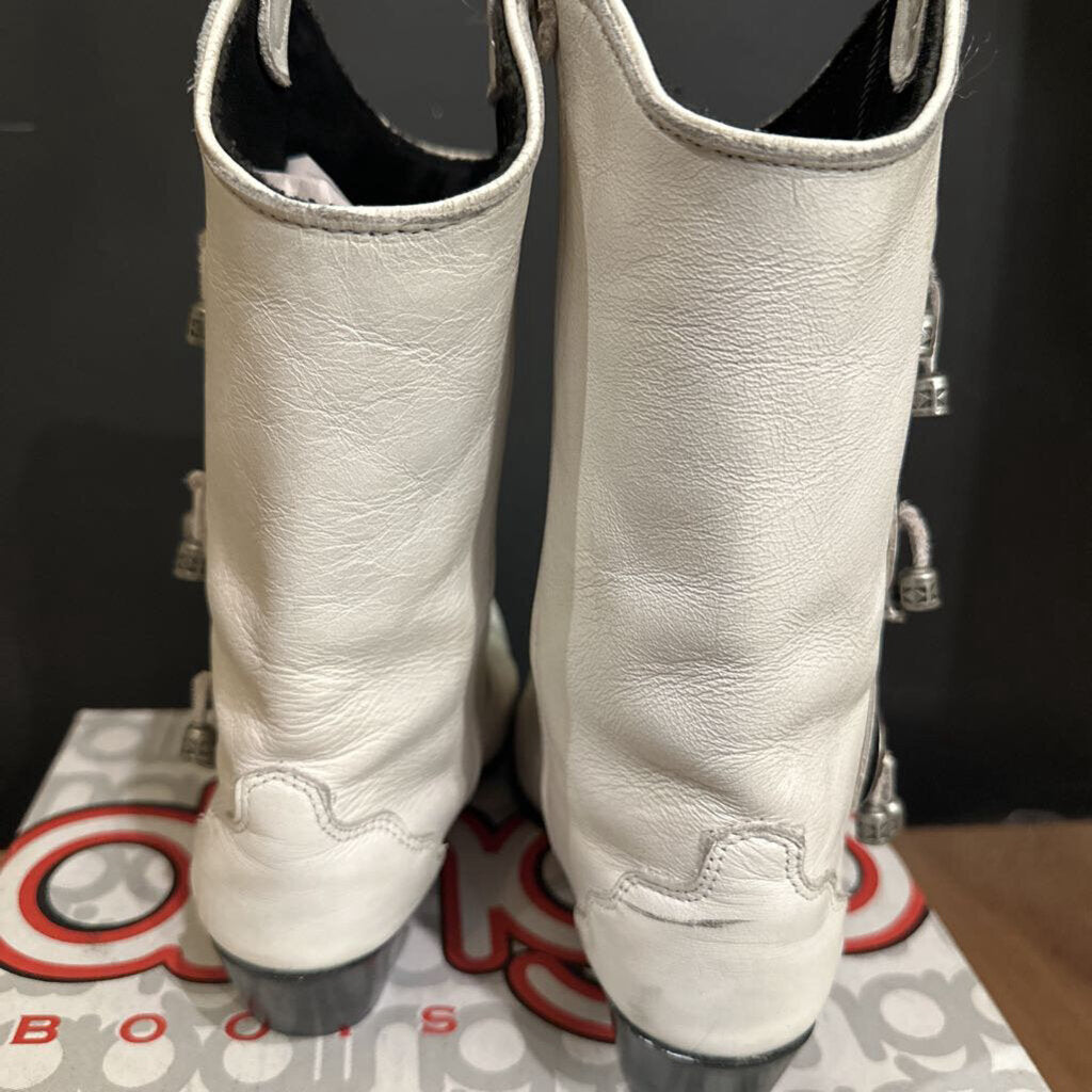 1980s Dingo White Boots