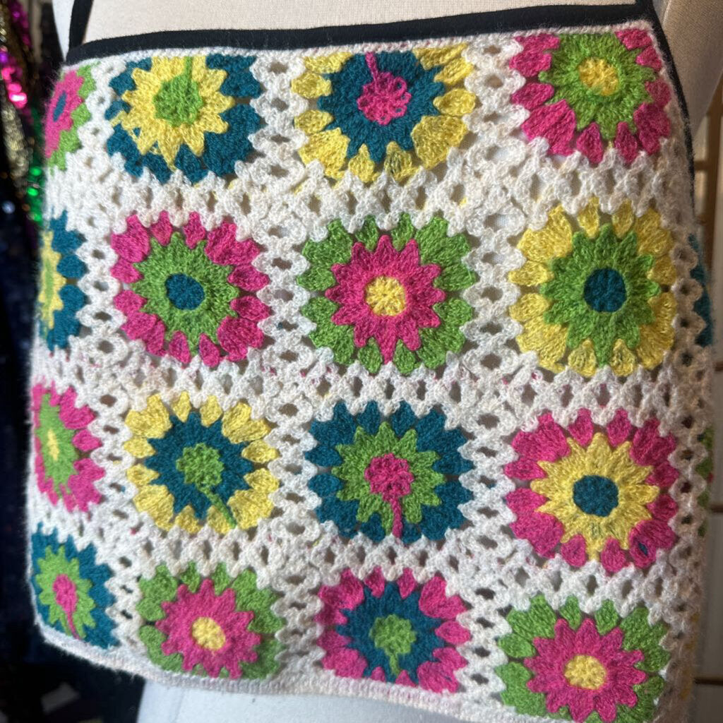 Knit Flower Crochet Top