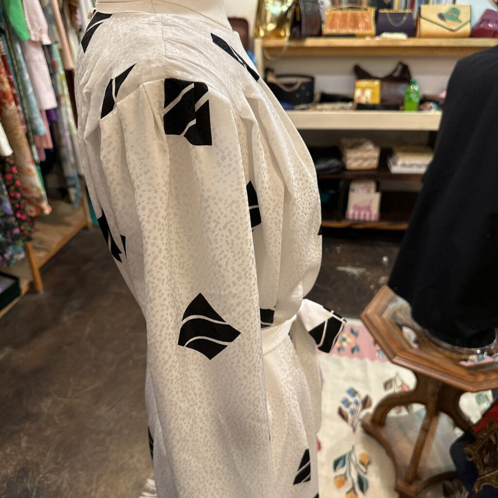 1980s Flora Kung White & Black Dress w/ Belt