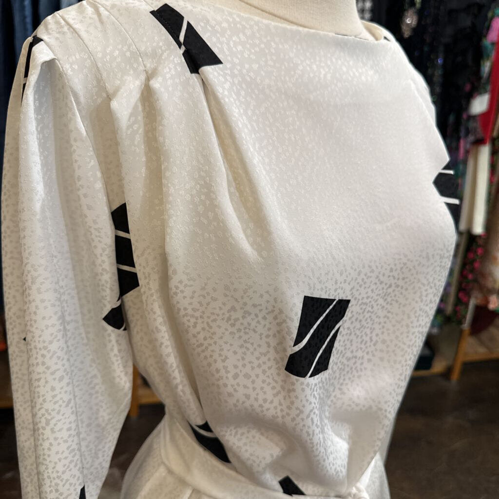 1980s Flora Kung White & Black Dress w/ Belt