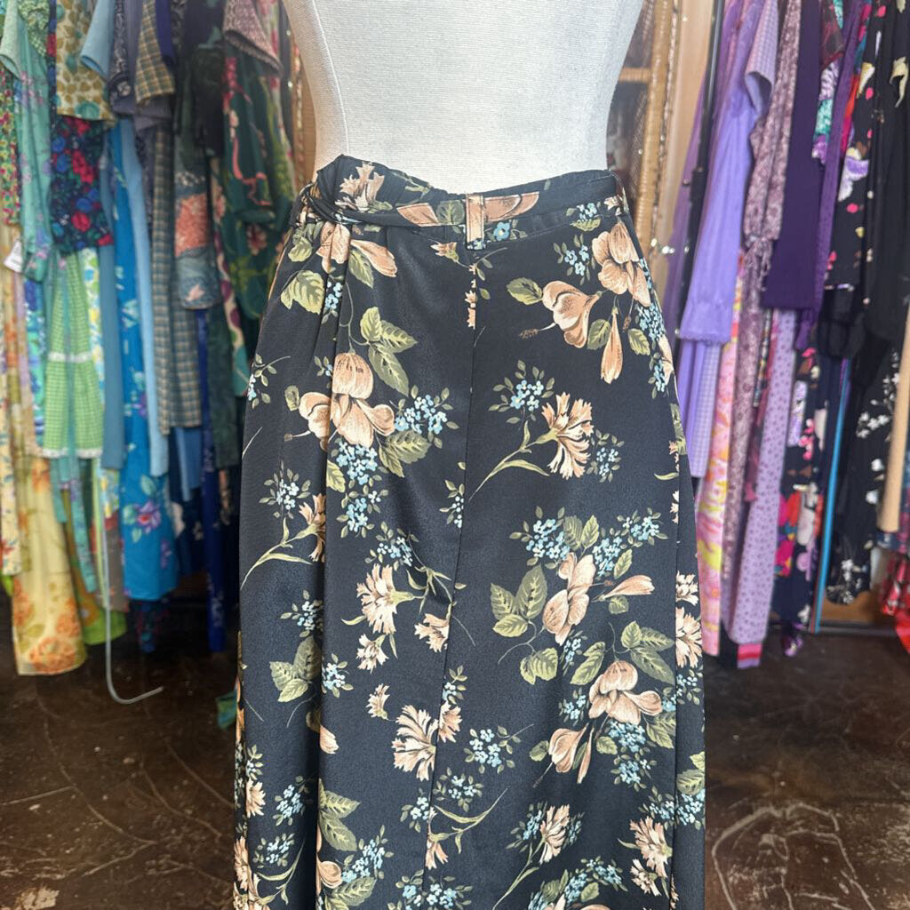 1990s Black Floral Midi Skirt with Belt