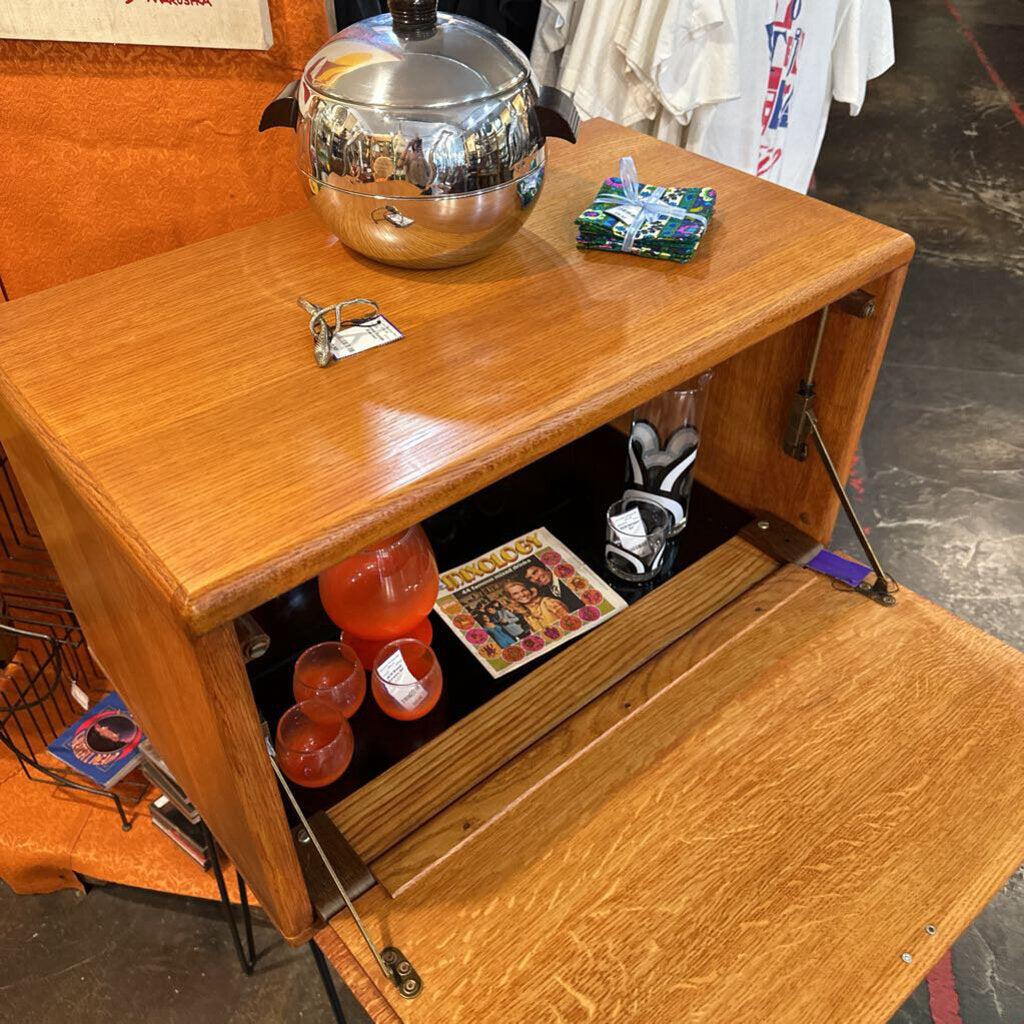 Mid Century Bar w/ Hairpin Legs