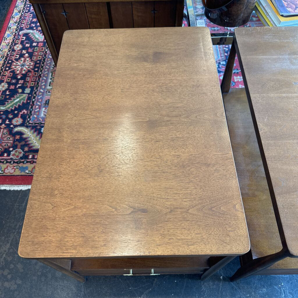 Mid Century Broyhill Saga End Tables (pair)