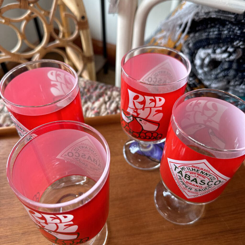 Tabasco Red Eye Pedestal Glasses set