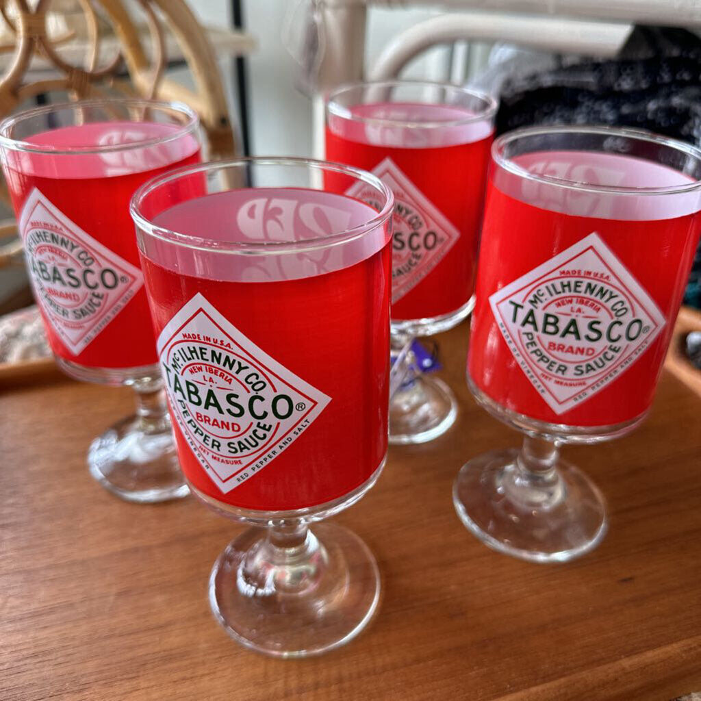 Tabasco Red Eye Pedestal Glasses set