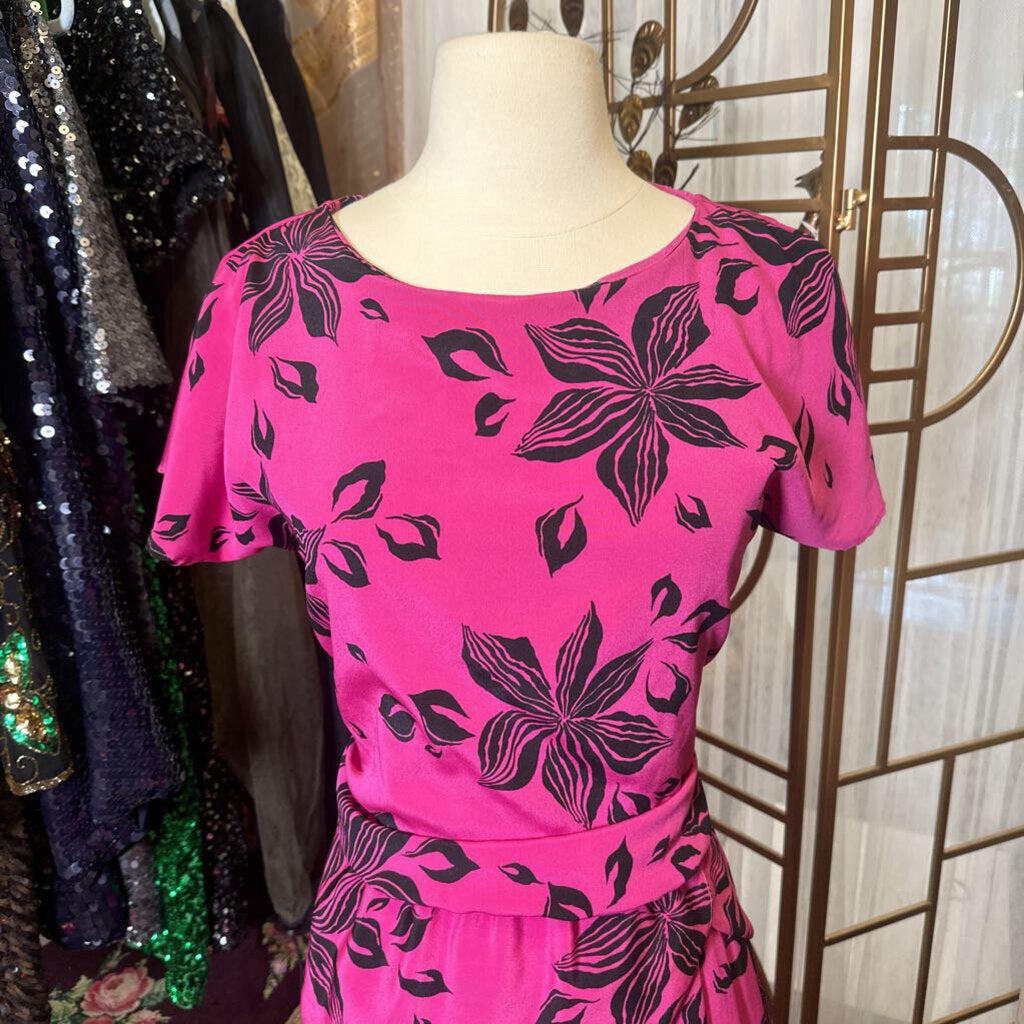 1980s Perceptions pink dress