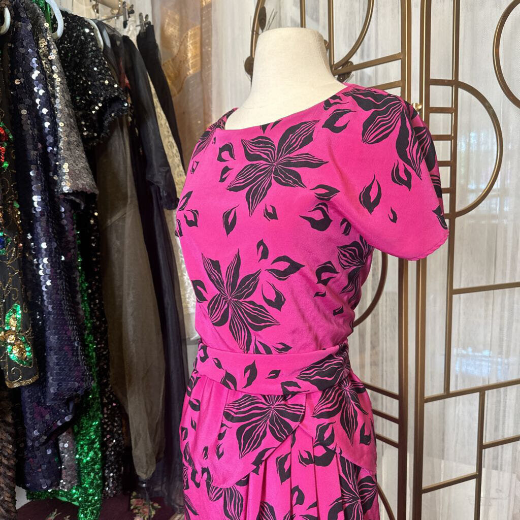 1980s Perceptions pink dress