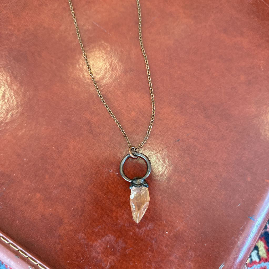 PL237-L Electroformed Hematite Quartz Necklace