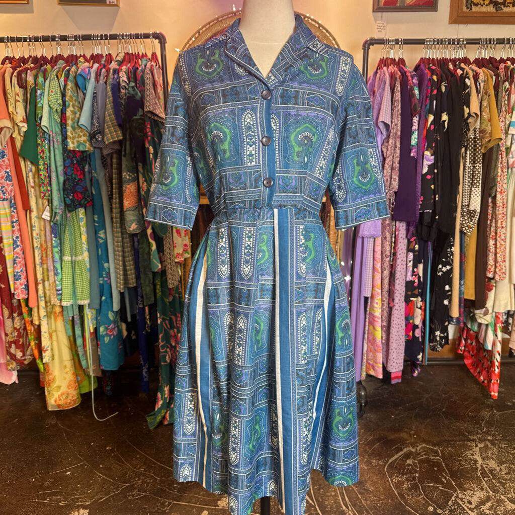 1950s Blue Floral Shirtwaist Dress
