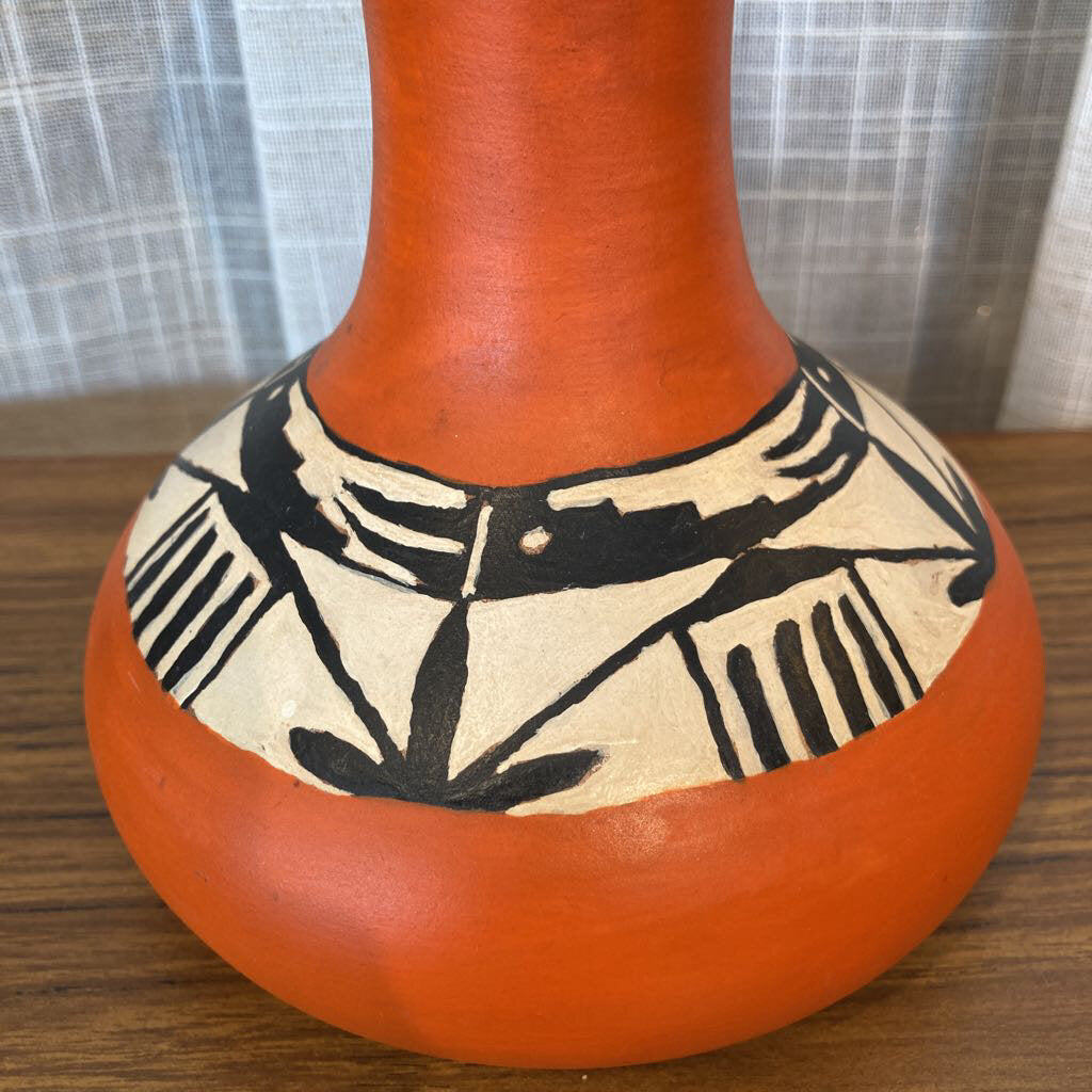 Signed Holt American Indian Pottery