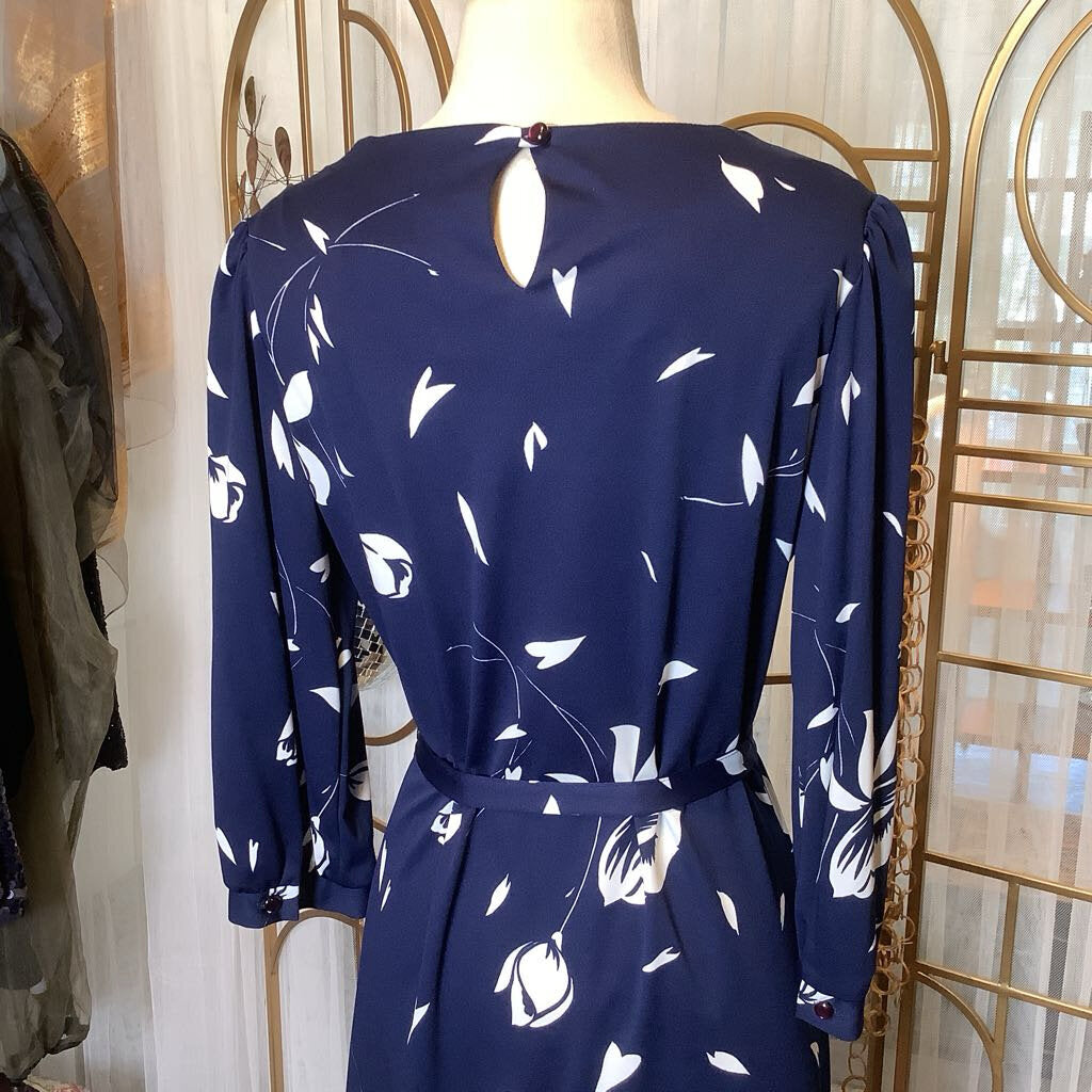 1970s Navy and White Floral Dress with Belt