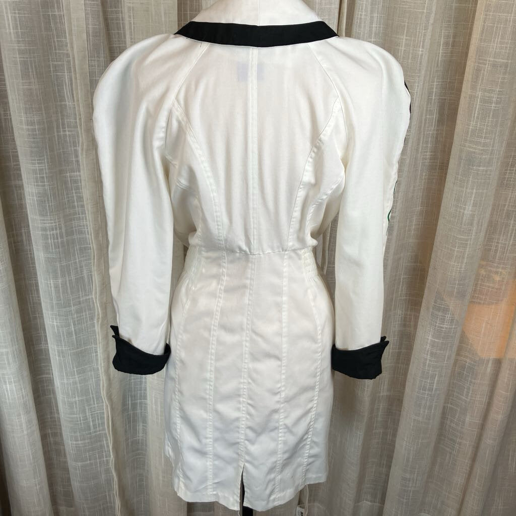 1990s White Retro Dress with Flowered Shoulders