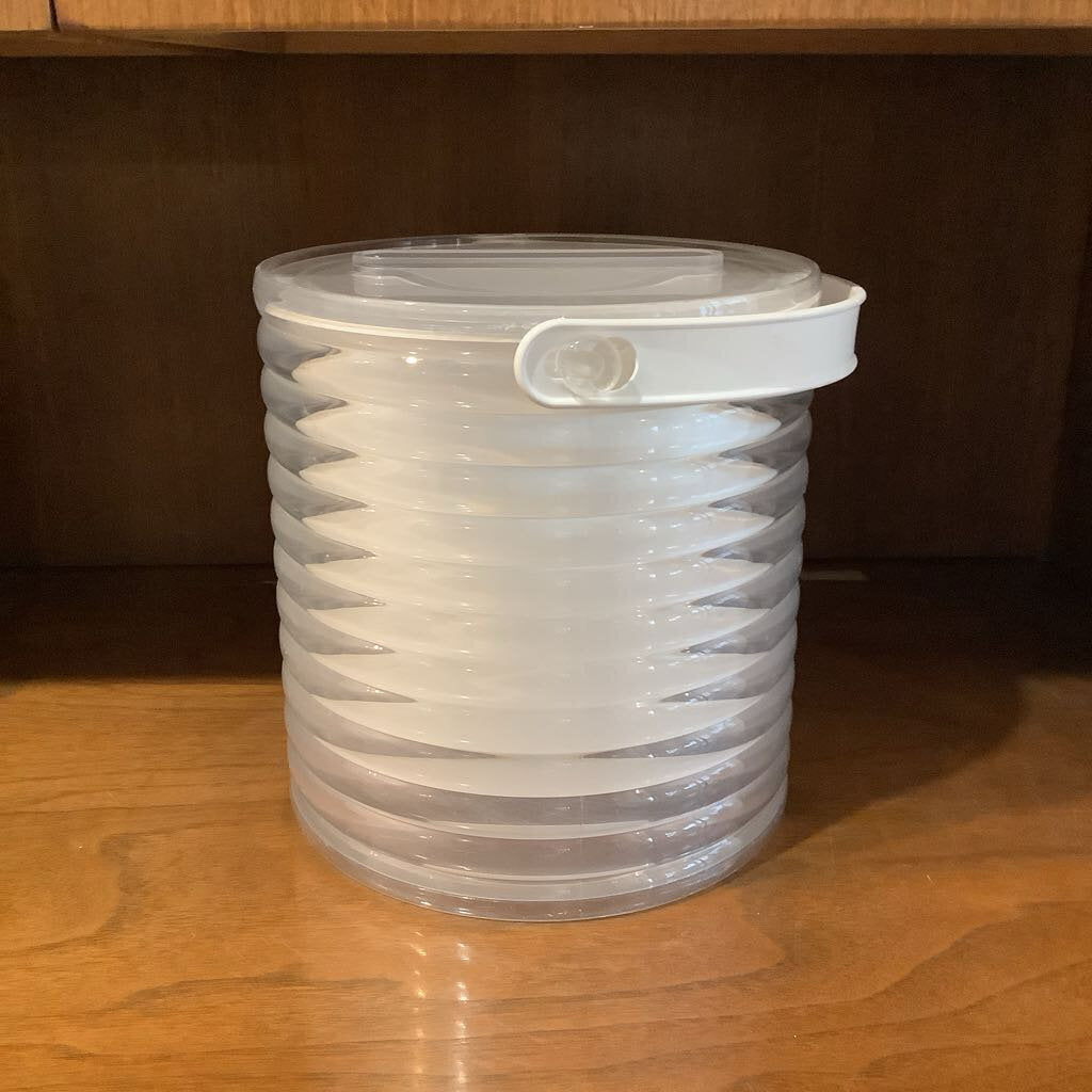 70s Sally Designs Clear Ribbed Lucite Ice Bucket w/ Lid