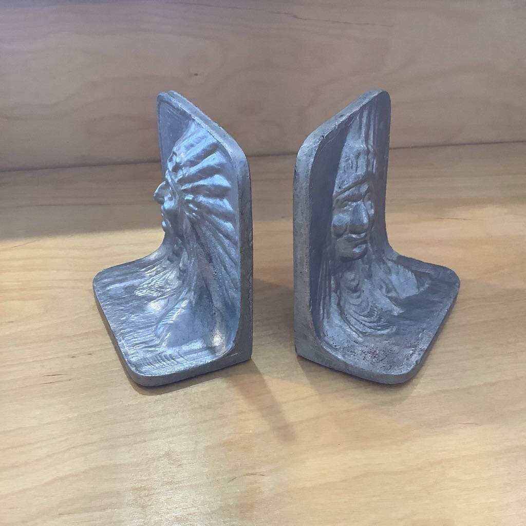 10% Off Orig. $35 -Vtg Cast Metal Bookends