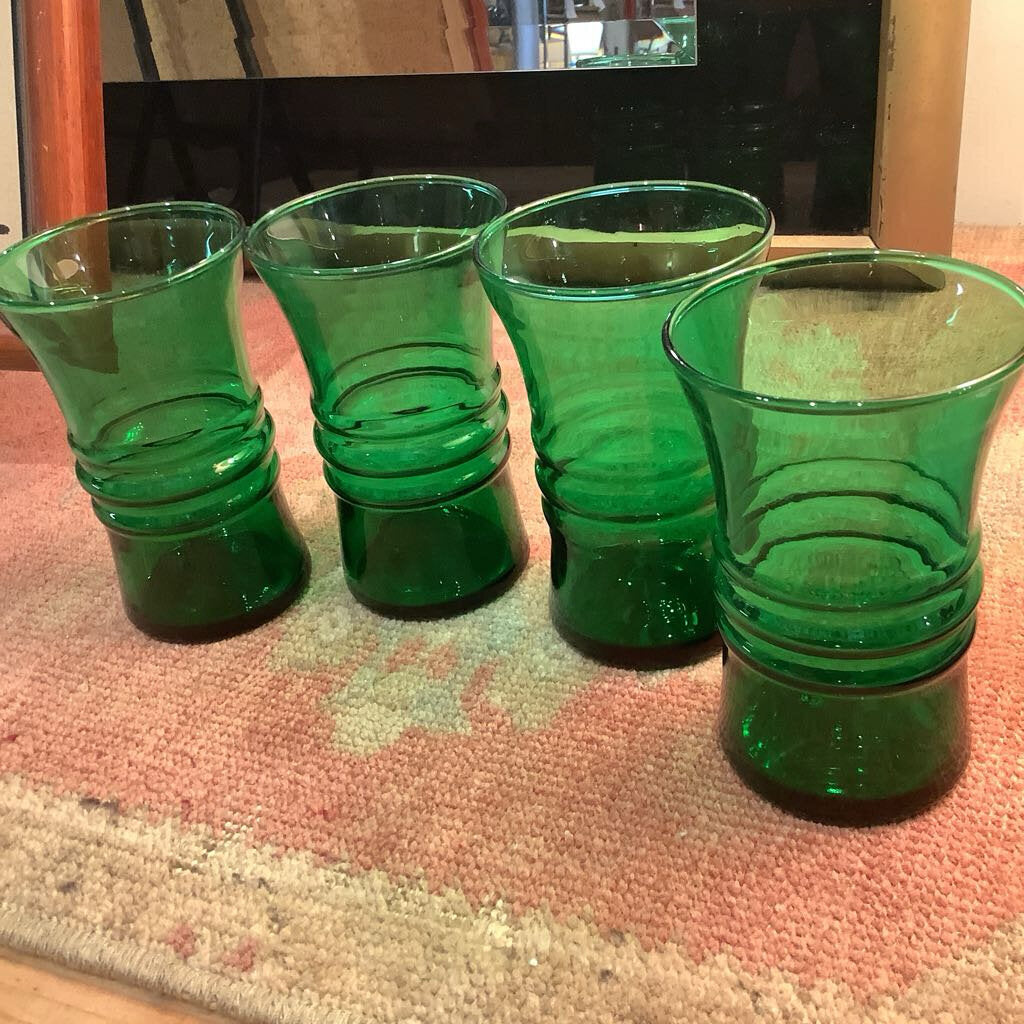 10% Off Orig. $40. MCM Anchor Hocking Green Juice Glass set of 4