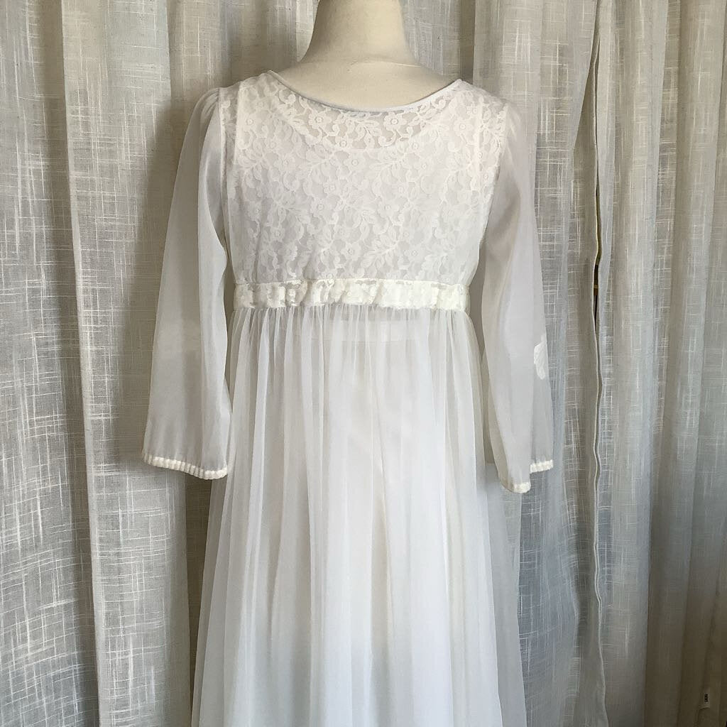 Vtg White Peignoir Set