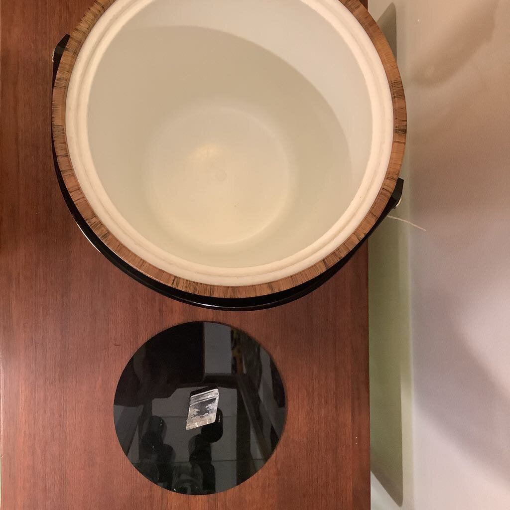 Faux wood Ice Bucket