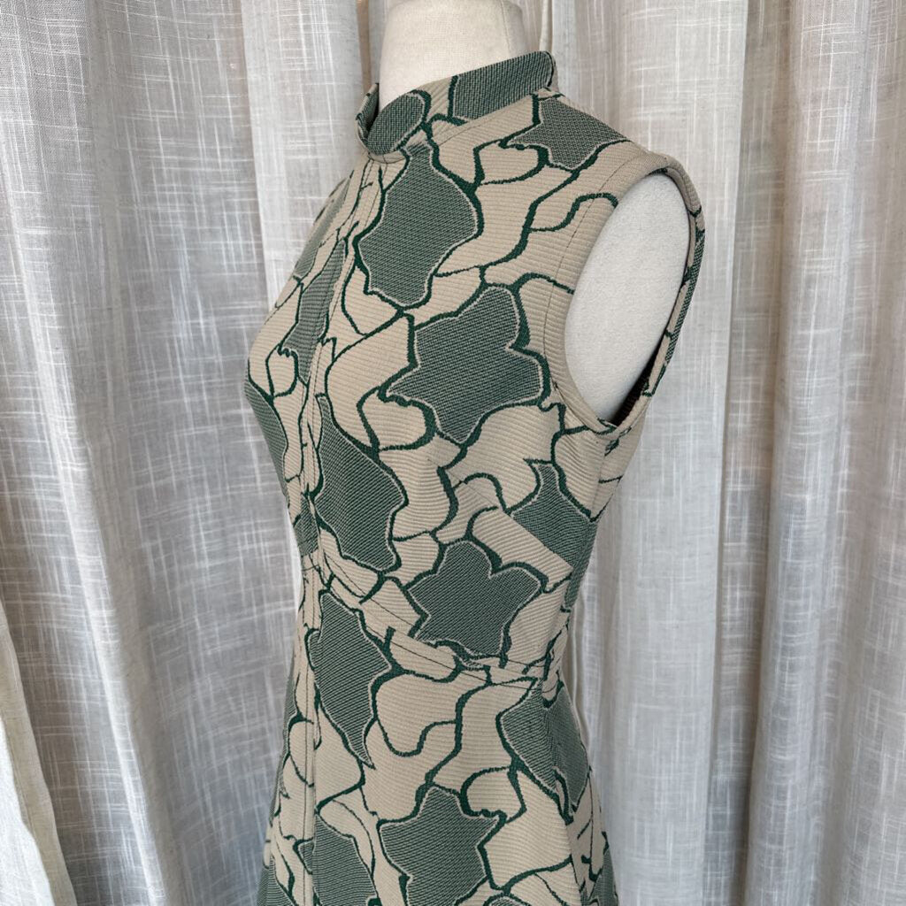 1970s Green Abstract Day Dress