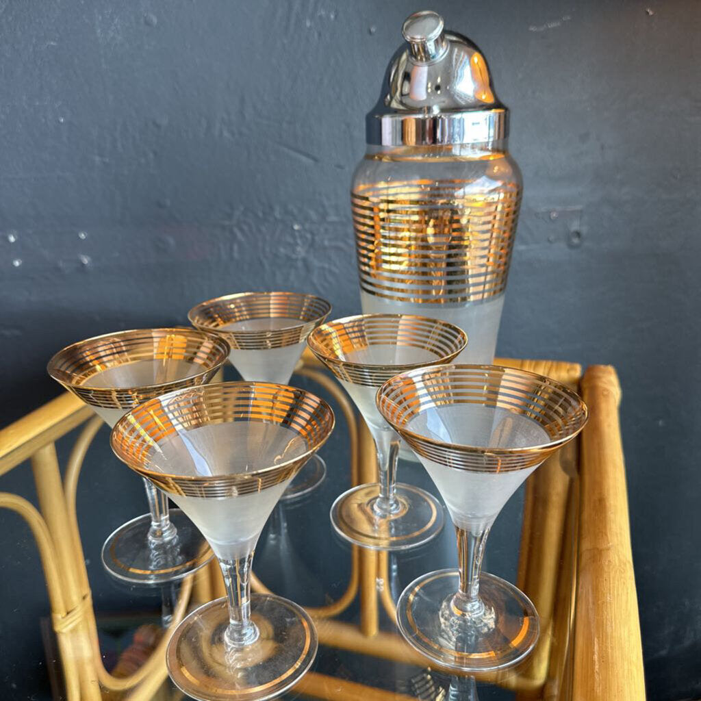 Vintage Martini Shaker w/ 5 Martini Glasses